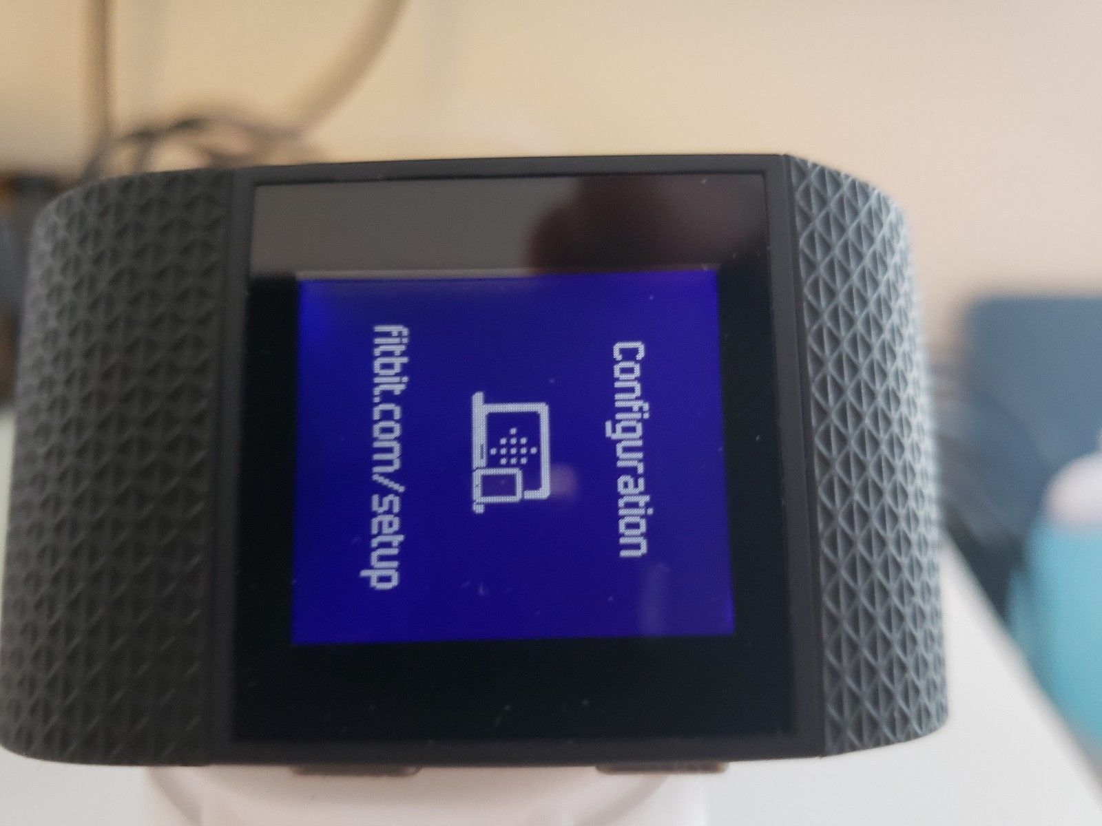 Large Fitbit Surge Fitness Superwatch with GPS, Heartrate/Long Battery Life