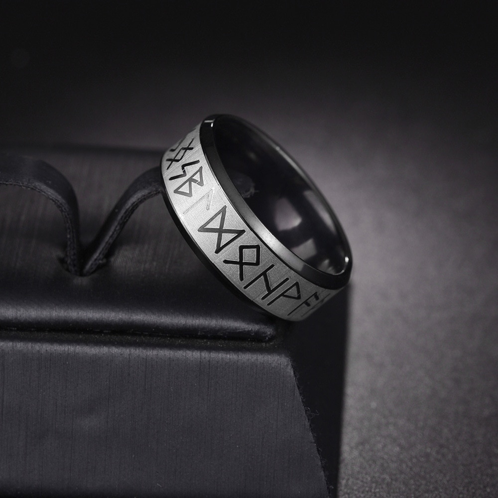 S69f2d0b6da3e4941a3da974271801bdeJ Vintage Odin Norse Viking Amulet Rune Rings For Men Women High Quality 8mm Men Stainless Steel Ring Couple Wedding Party Jewelry